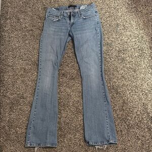 Levi’s 524 low rise skinny